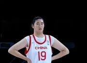 乐动体育-李梦落选宫鲁鸣顶着巨大压力多数主帅难有此魄力的简单介绍