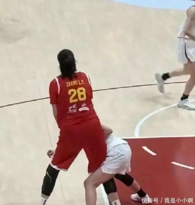 对手对张子宇防守动作越来越大，建议协会施压申诉