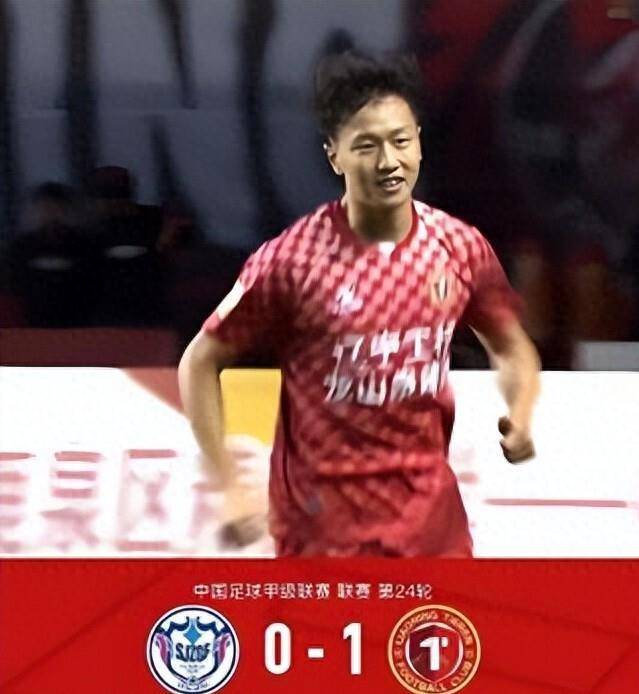 关于青岛西海岸后卫刘浪舟租借加盟中甲辽宁铁人的信息